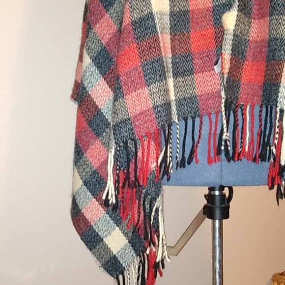 Woolrich one size duster cape - Picture 6 of 7